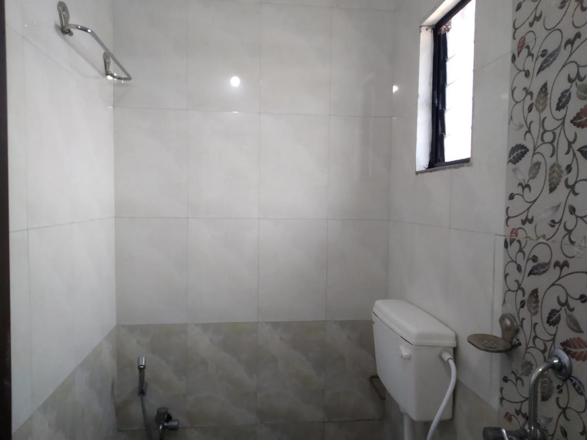 Hotel Vrundavan Pune Zewnętrze zdjęcie