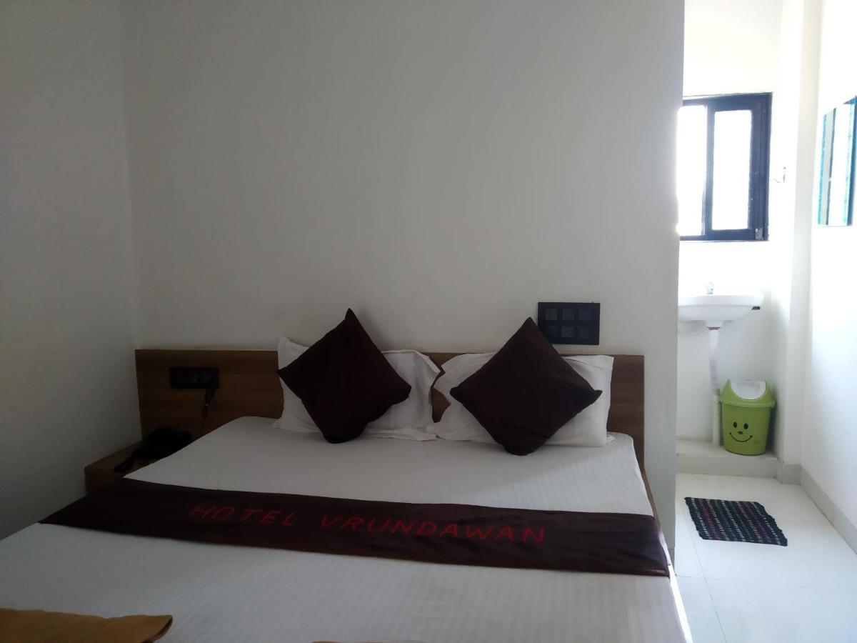 Hotel Vrundavan Pune Zewnętrze zdjęcie