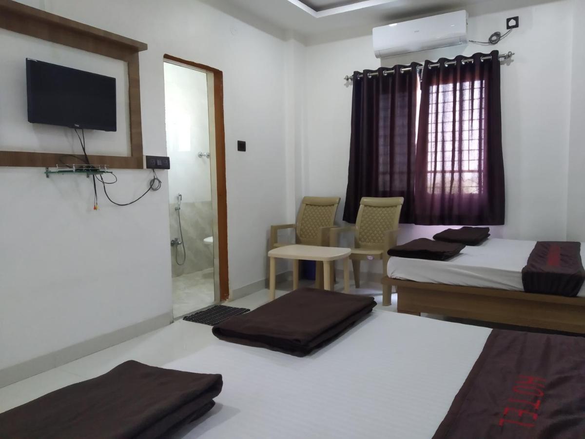Hotel Vrundavan Pune Zewnętrze zdjęcie