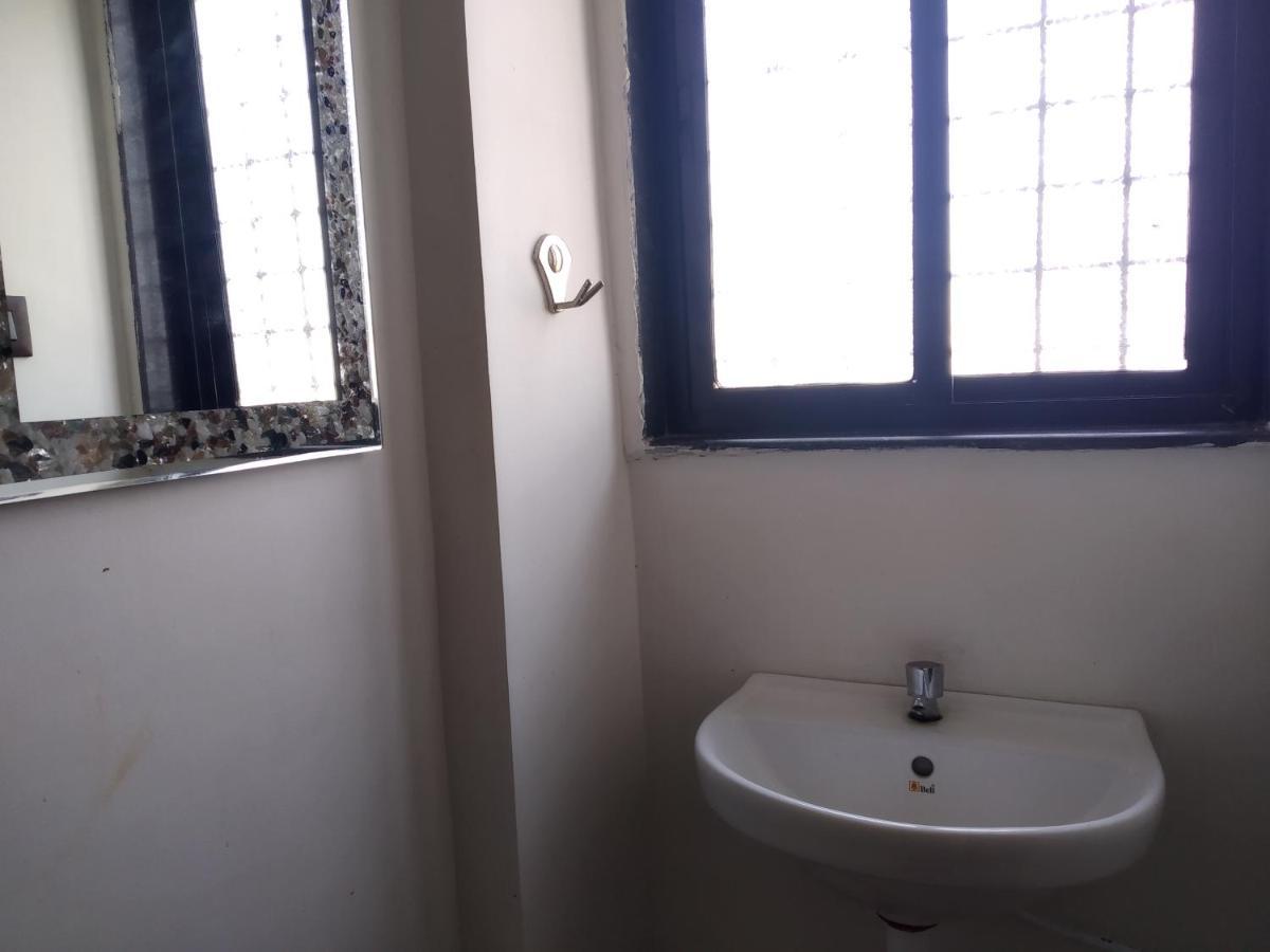 Hotel Vrundavan Pune Zewnętrze zdjęcie