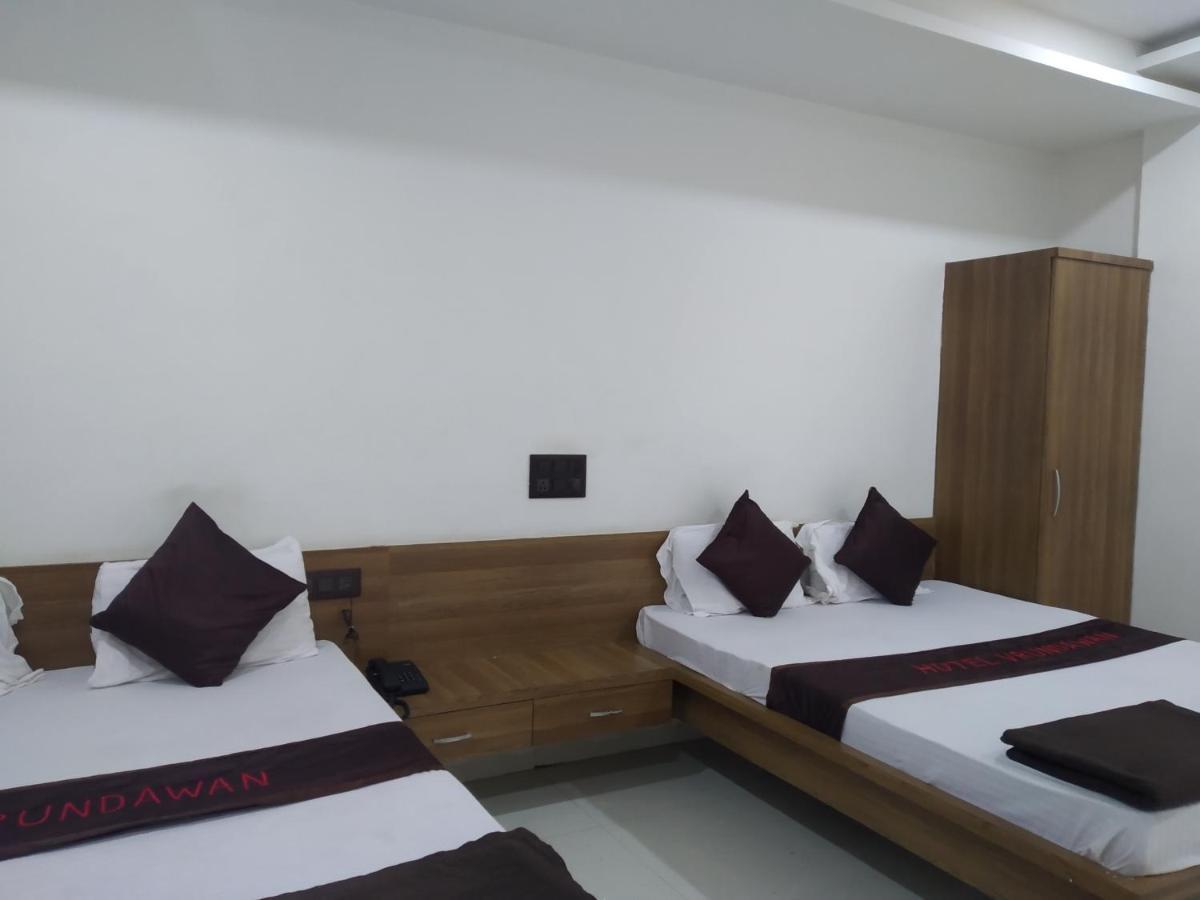Hotel Vrundavan Pune Zewnętrze zdjęcie