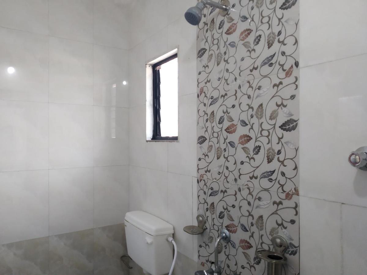 Hotel Vrundavan Pune Zewnętrze zdjęcie